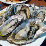 UOKIN PICCOLO - 焼き牡蠣　５コ　５８０円