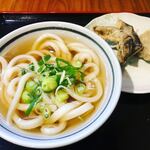 純手打ち讃岐うどん五郎 - あつあつうどん小¥400
      しいたけ＆こんぶ¥140