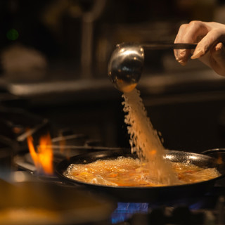 【名物】鹿児島魚介たっぷりパエリア♪