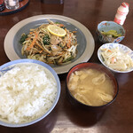 さか江食堂 - 肉野菜味噌炒め定食