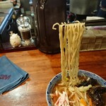 麺屋 悠 - 悠のつけ麺は"細麺"を使う！