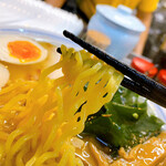 ラーメン 前田家 - 麺リフト