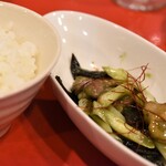 ラボラトリー - しめの生きくらげ炒め