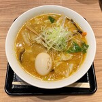 札幌味噌ラーメン専門店 けやき - 煮玉子ラーメン…税込1000円