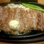 1ポンドのステーキハンバーグ タケル - 