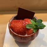 すし処美旨 - いちご