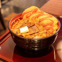 赤坂 津つ井 総本店 - 豚てりとヒレカツ丼 赤坂 津つ井 総本店 - 豚てりとヒレカツ丼