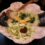 壱発ラーメン - めかとろチャーシューメン 正油