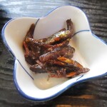 美好 - まぐろ山かけ定食 1,320円（税込）の もろこの佃煮。　　　　　2020.01.12