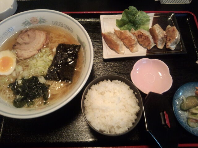 美味しんぼ 新富士 ラーメン 食べログ