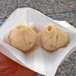 長江 - 塩豚饅 ＆ 醤油豚饅