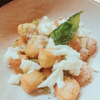 オービカ モッツァレラバー 横浜店 - 