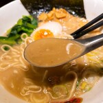 光麺 - スープ