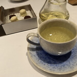 朗 長谷川稔Lab - ハーブティーとお菓子