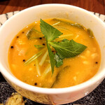 般゜若 PANNYA CAFE CURRY - サンバルのお雑煮