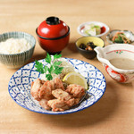 Fried chicken set with rice flour