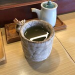 Okame Zushi - 差し替えのお茶。