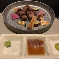 丸の内一丁目 しち十二候 - 