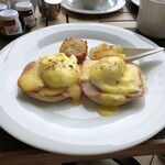In-Yō Cafe - エッグベネディクト
