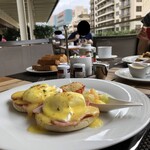 In-Yō Cafe - エッグベネディクト