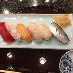 鮨　かおる - にぎり６貫