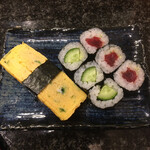 鮨　かおる - 青海苔入り卵焼きと巻物