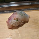 天史朗鮨 - 握り　ミシマオコゼ　肝付