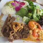 Barefoot Beach Cafe - 【Queen's Surf+Turf Plate　１８＄】