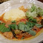 SPICY CURRY 魯珈 - ゲーン・バイホラパー・ヌア