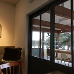 ショウゾウ シラカワ 水辺のコーヒー - 