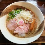 縁乃助商店 - 料理写真:ポタチキそば739円