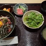 Wafuu Yakiniku Toyama Sodachi - ローストビーフ丼