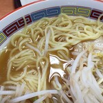 Chikara - 中華そば、麺アップ