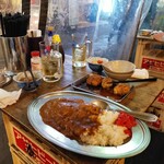 たまい駅前酒場 - 牛筋カレー