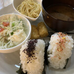 Cafe de Lys blanc. - 