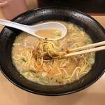 楽勝ラーメン - 辛子高菜投入しました