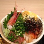 桂苑 - セットのミニ海鮮丼