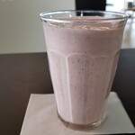 まちカフェ アルテ - イチゴスムージーです。