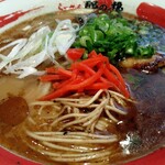 那の福 - とんこつの麺