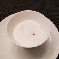 DADA - 北海道産本ズワイガニと冬蕪のポタージュ 田野畑 山地酪農牛乳のエキューム