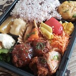 ルシッカ - おまかせボリューム弁当(ご飯大盛)