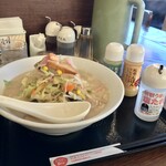 リンガーハット 川崎野川店 - 野菜たっぷりちゃんぽん：麺増量2倍