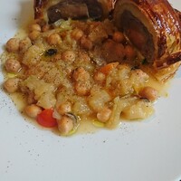 ラ・ボンヌターブル - 