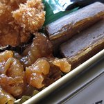 大森鳥久 - 7号　とり皮の佃煮、牛蒡の煮物