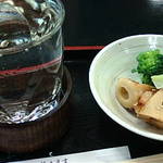Sarashina - お酒（付きだし付き　６００円）