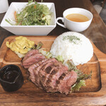 大衆肉バル CHICO - ランチ　ハラミステーキ1180円税込