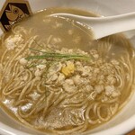 真鯛らーめん 麺魚 - ノドグロ100%ラーメン 2500円