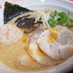 山嵐 - 海老と道産鶏のつみれ団子みそ豚骨ラーメン