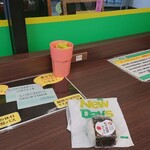 ニューデイズ - イートインコーナー コンセントあり！