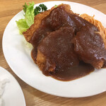 カトレア - 豚ヒレカツ・ソース：味噌だれ